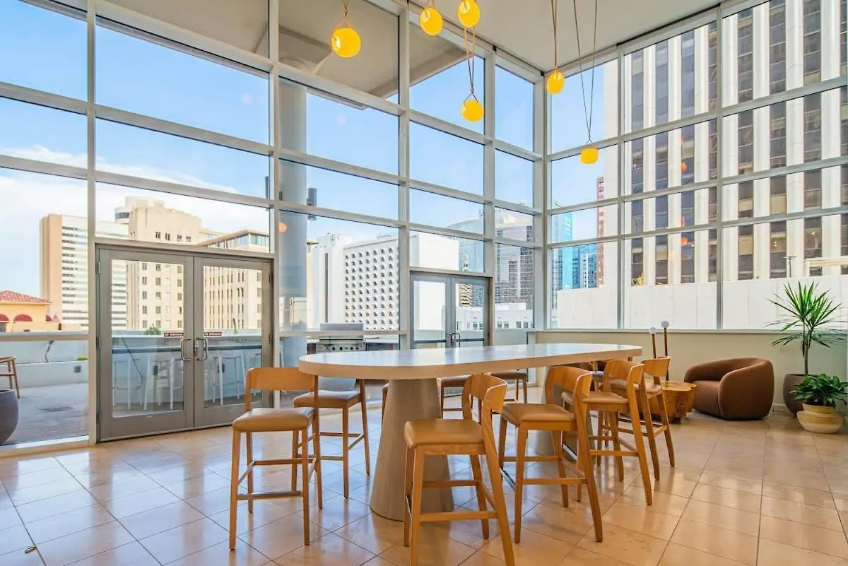 شقة Modern 1Br Dt Highrise, Gym, Parking, Pool, W-D, Golf فينيكس